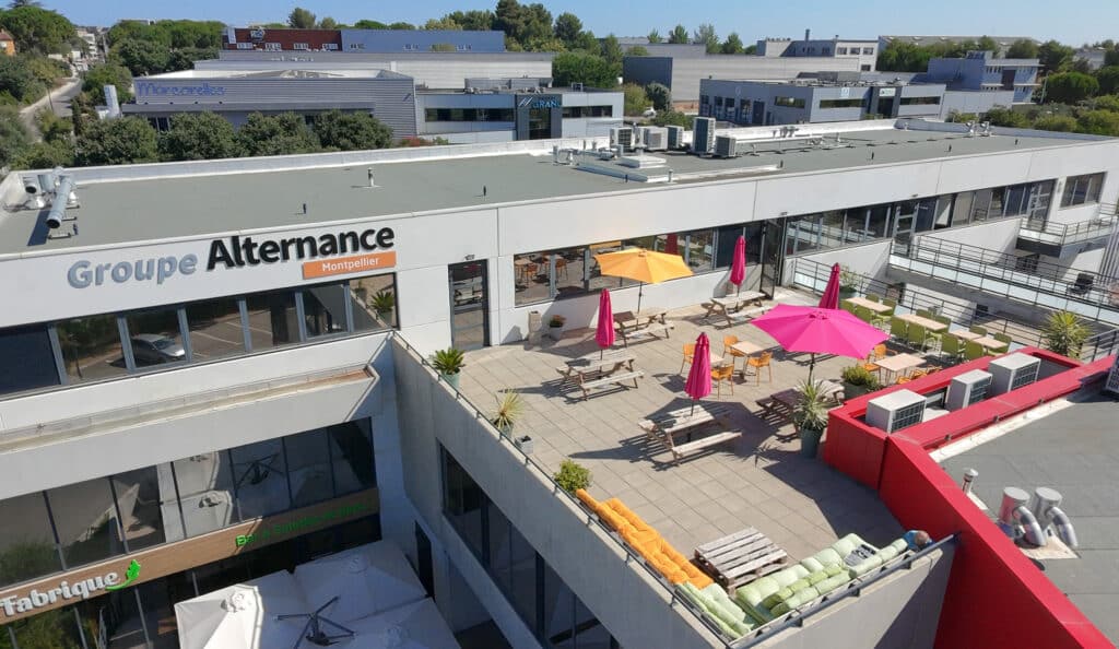 Vue aérienne du rooftop du campus Groupe Alternance Montpellier