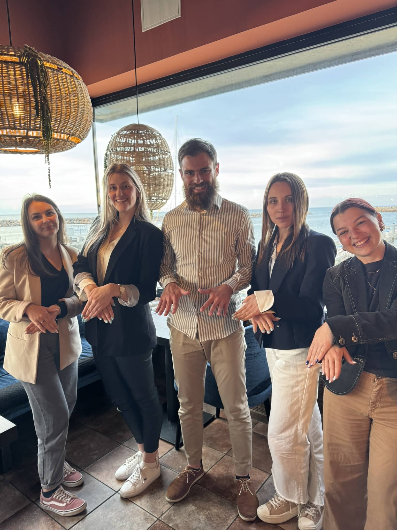 photo d'équipe de groupe alternance perpignan