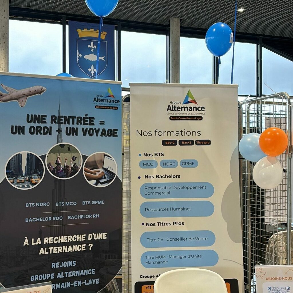 Stand Groupe Alternance au Salon de Poissy Yvelines