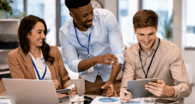 Étudiants en Bachelor RDC à Troyes en analyse de stratégie commerciale