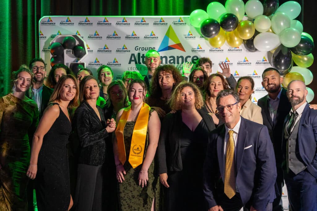 Pau - remise de diplômes : photo de l’équipe encadrante 