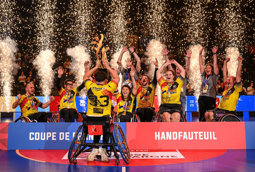 Célébration le l'équipe de hand